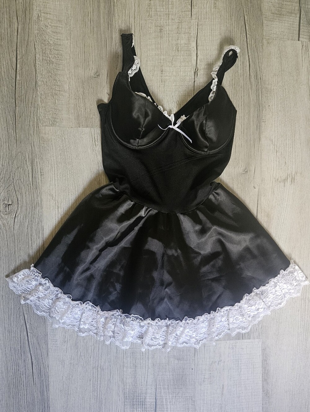 Frederick’s of Hollywood Maid Costume Dress Lingerie Black Satin Lace Ruffle M
